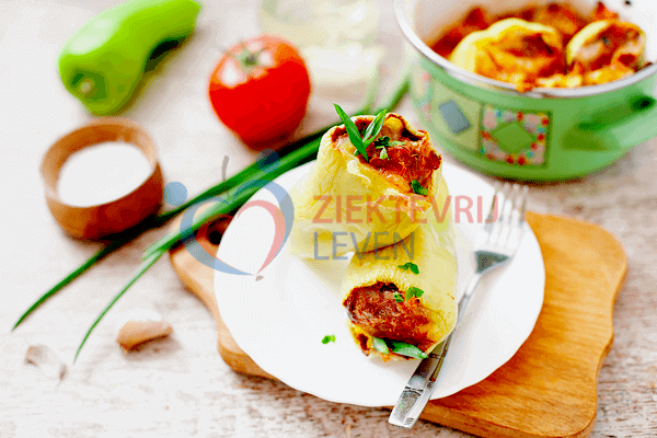 KHA-gevulde-paprika-(10)-copy Koolhydraatarme Gevulde Paprika met Mediterraanse Vulling