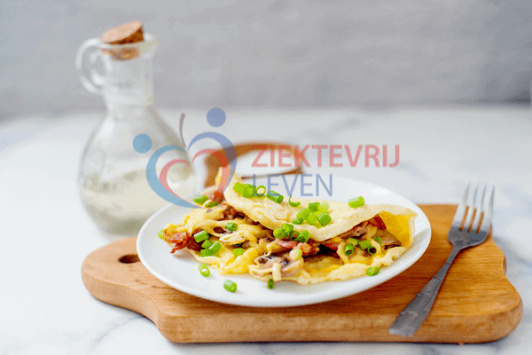 Koolhydraatarm Omelet Recept met Kaas (Heerlijk als Ontbijt & Lunch)